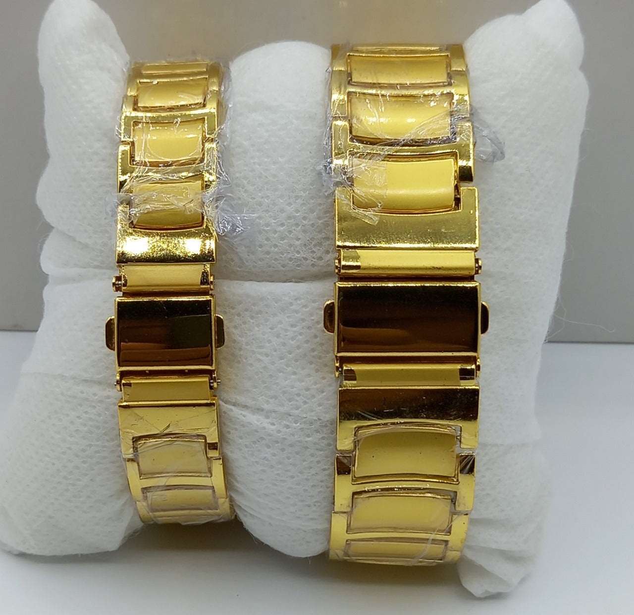 Premium Quality Two Tone Couple Watch
