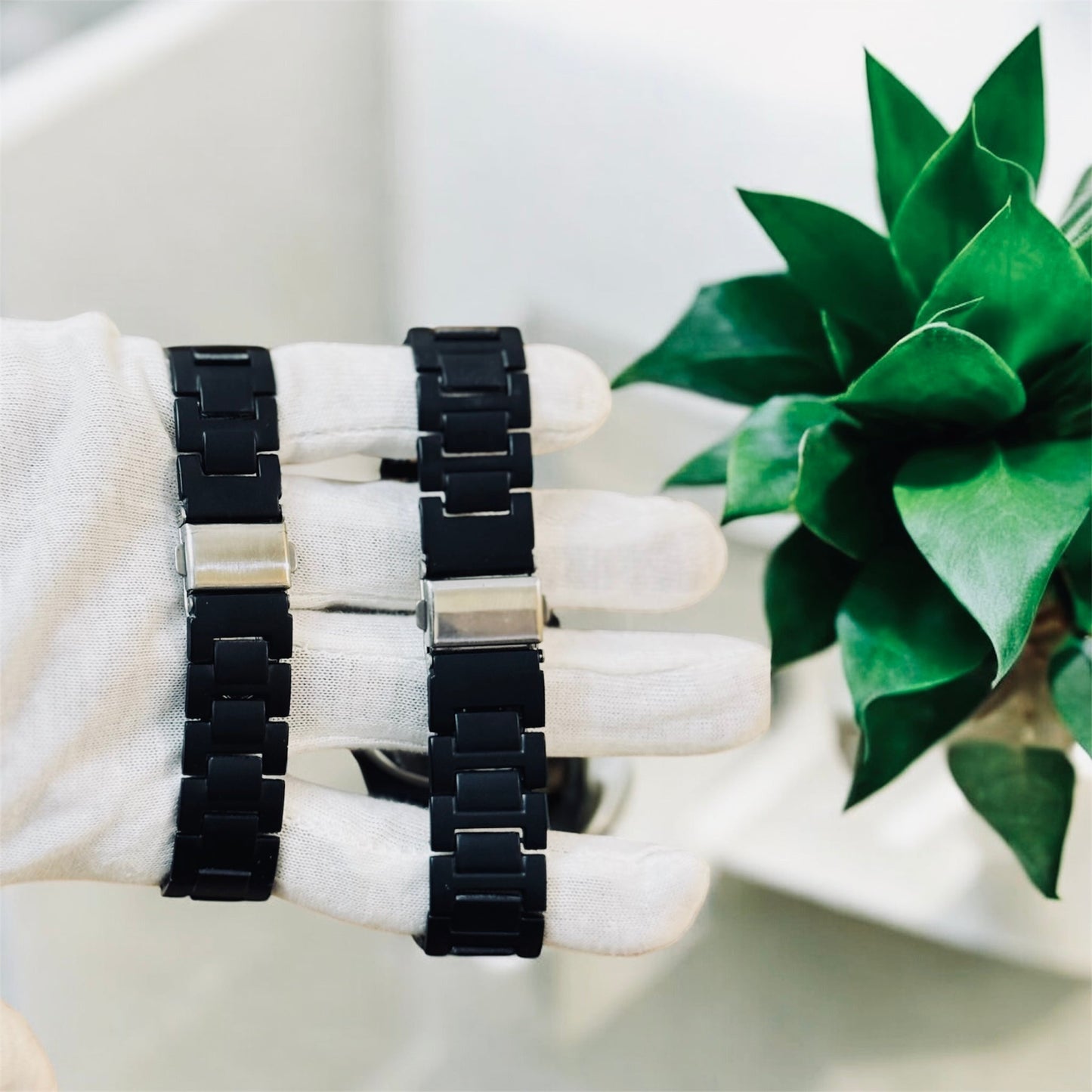 Premium PTK Desing Couple Watch Metallic Black colour