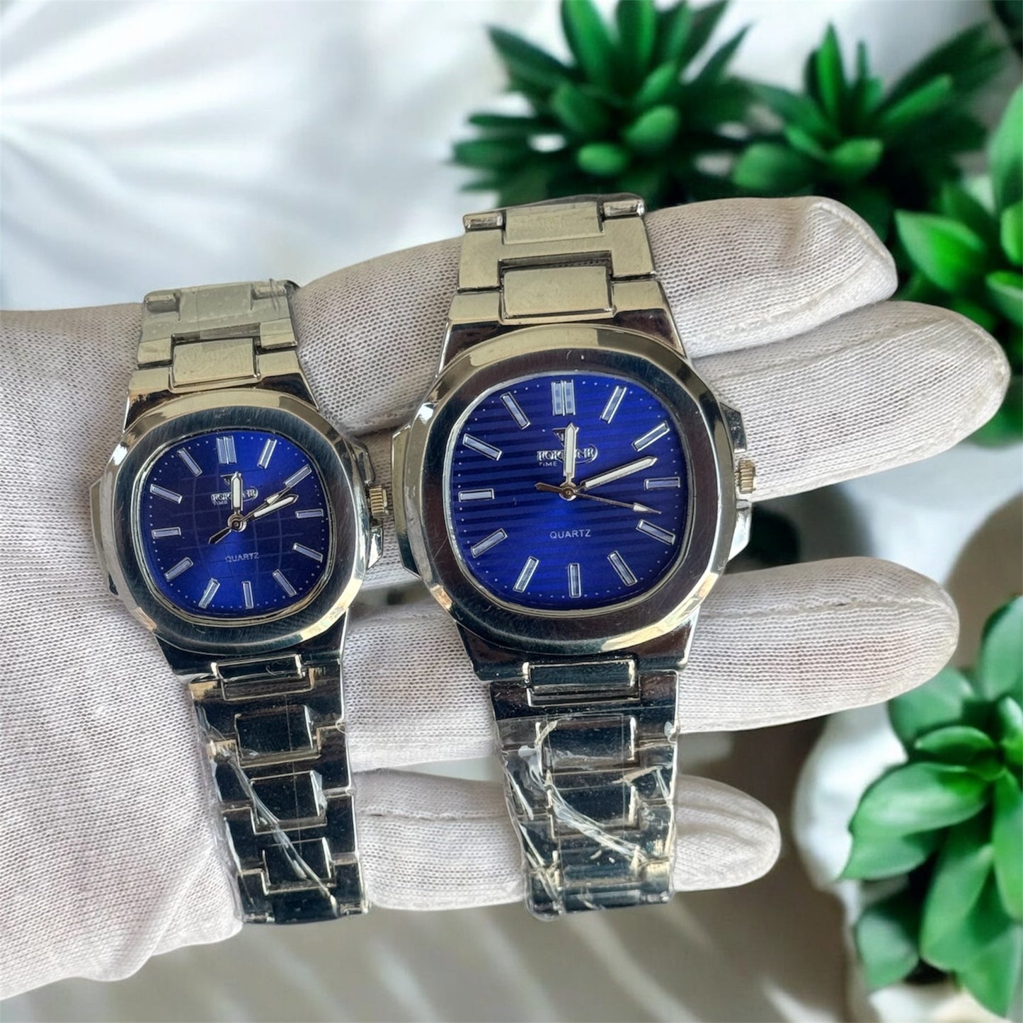 Premium PTK Desing Couple Watch Metallic Black colour