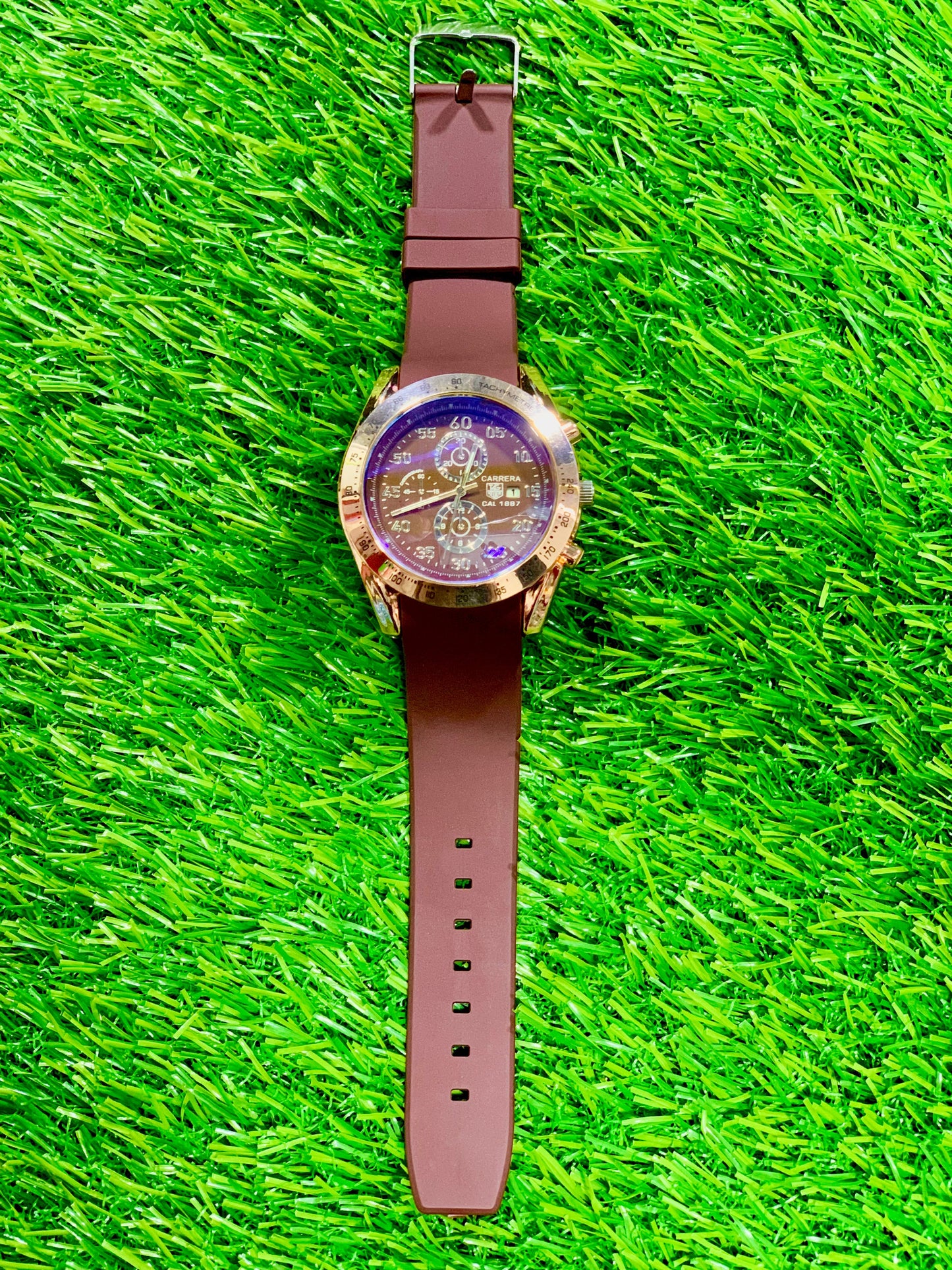 Premium Time And Date Strap Watch