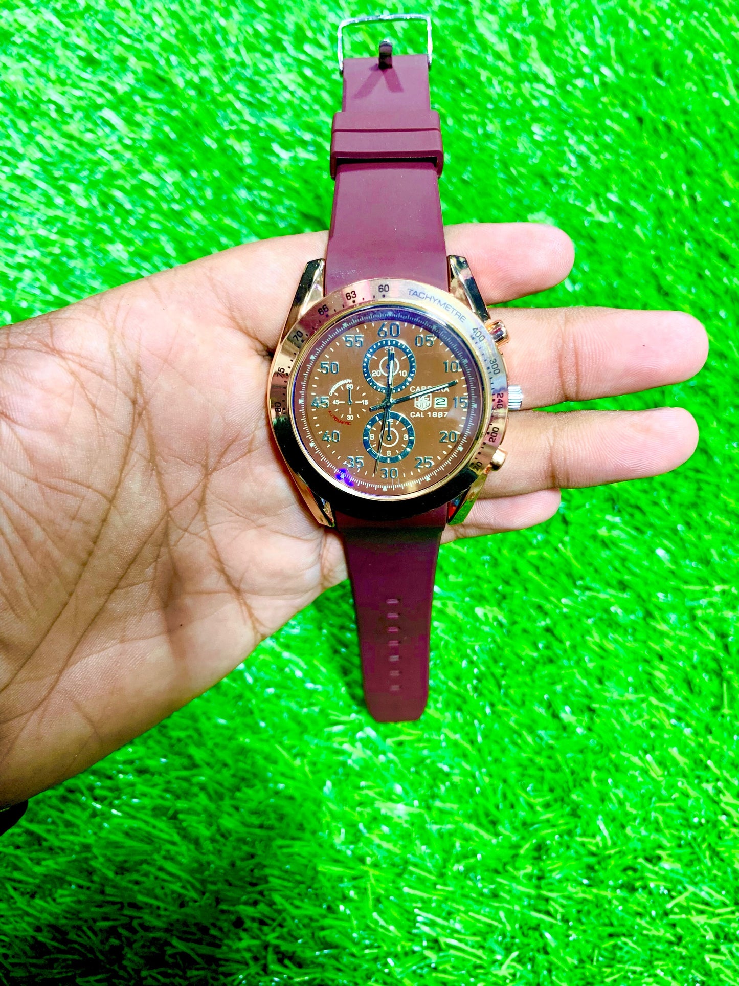 Premium Time And Date Strap Watch