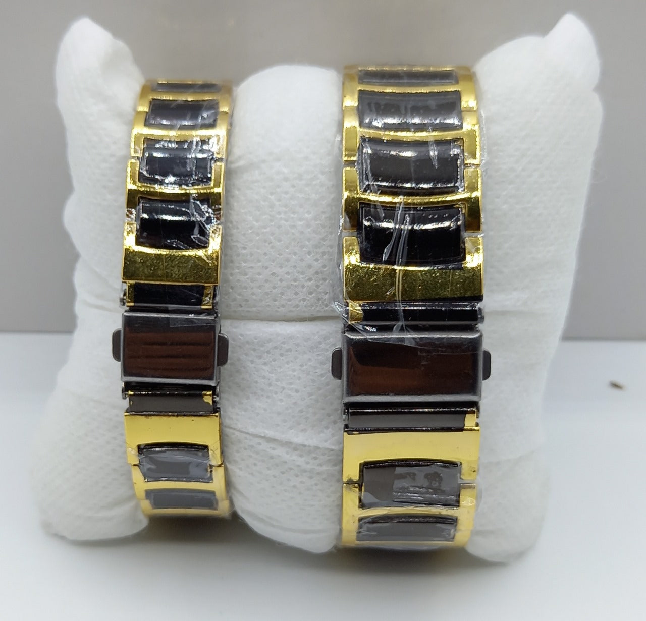Premium Quality Two Tone Couple Watch