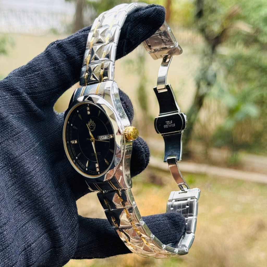 Luxury Crystel Design Watch Day & Date